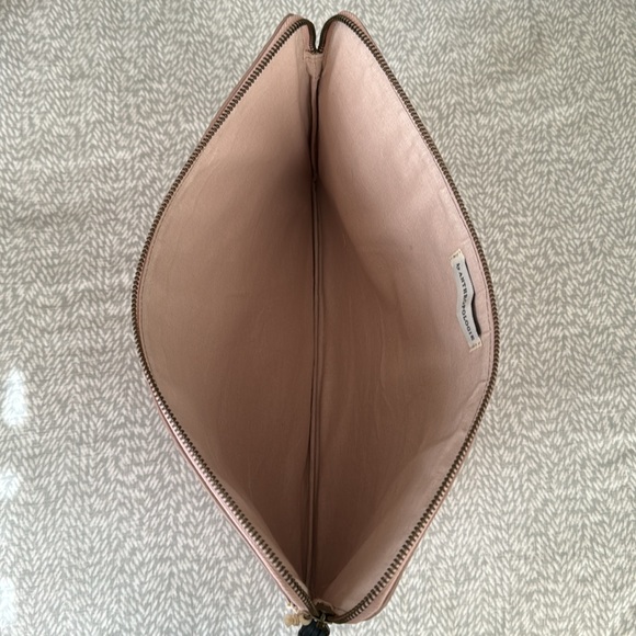 Leather Bag - Picture 6 of 8